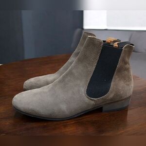 Boemos Leather Chelsea Ankle Low Heel Womans Boots Taupe Tan Size 8